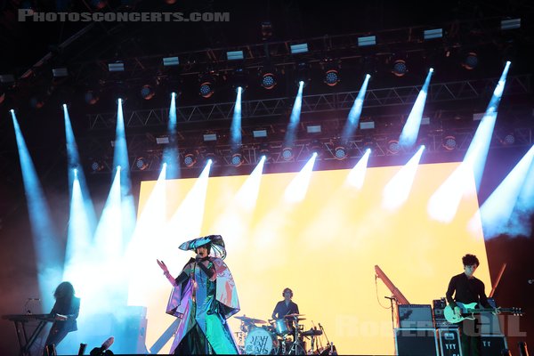 YEAH YEAH YEAHS - 2023-08-26 - SAINT CLOUD - Domaine National - Scene de la Cascade - Karen Lee Orzolek - Nicholas Joseph Zinner - Brian Chase